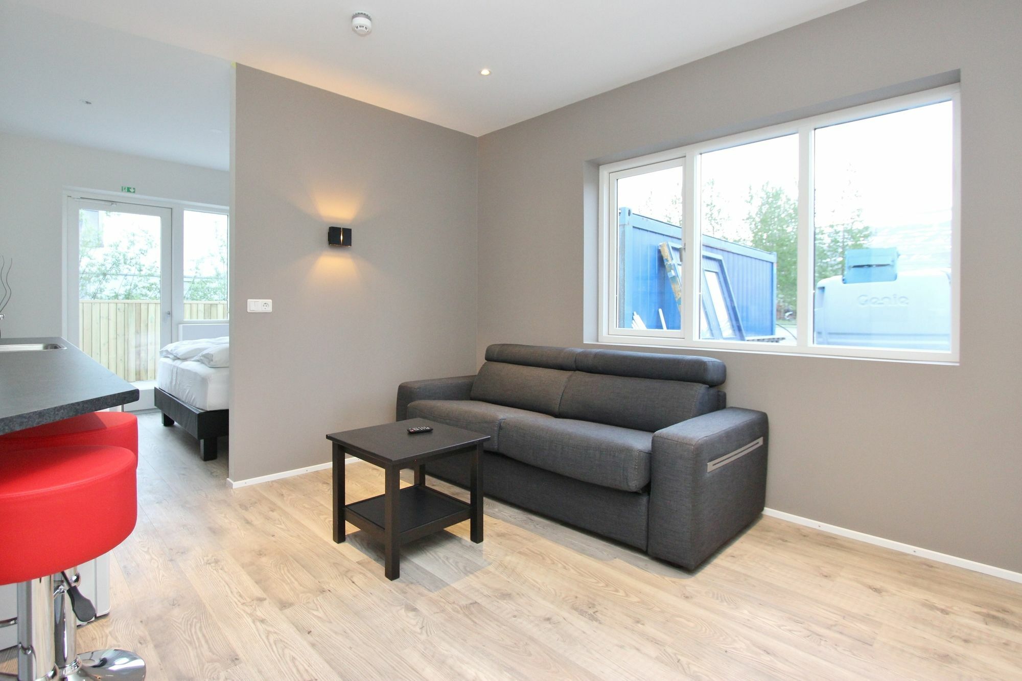Lava Apartments & Rooms Акурейри Екстериор снимка